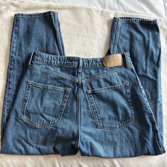 H&M &Denim Barrel Loose Fit High Waist Jeans - Picture 6 of 16
